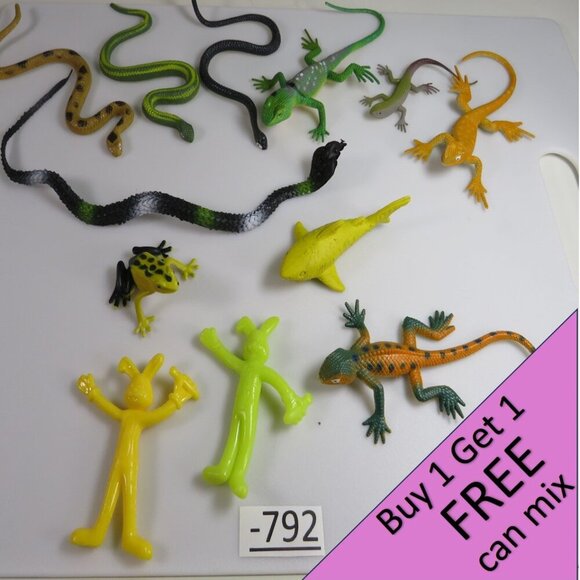 Easter Egg Filler: Snakes, Lizards & Frog (12 total items) - Picture 1 of 5
